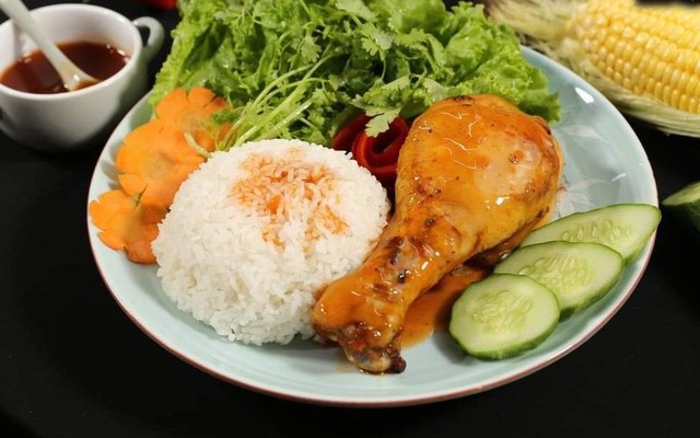 Cơm Rang Gà Sốt & Phở Bò Tuấn Ngọc