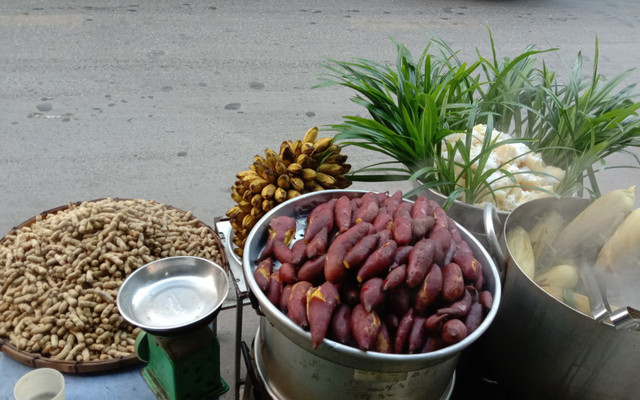 Minh Phương - Khoai Lang Hấp