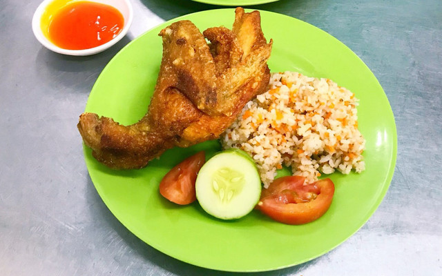 Chị Linh - Cơm Gà Xối Mỡ - Nguyễn Văn Linh