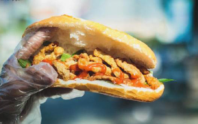Bánh Mì Chả Cá Má Hải - Yên Bái