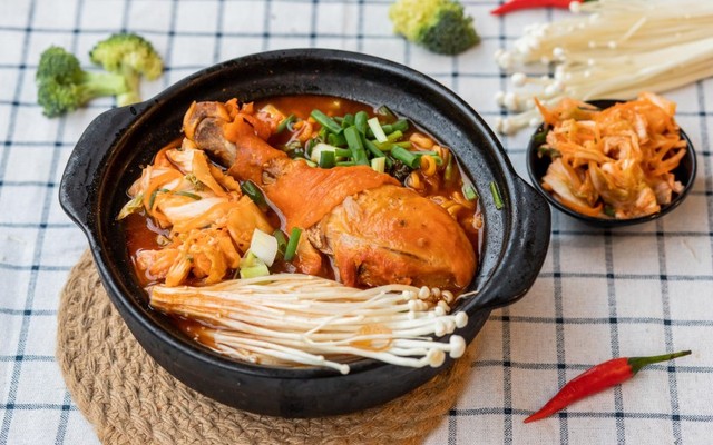 Hot Hot - Mì Cay 7 Cấp Độ - Thanh Huy 3