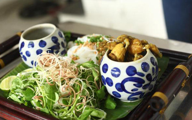 Hưng Việt Restaurant - Mì Quảng Ếch