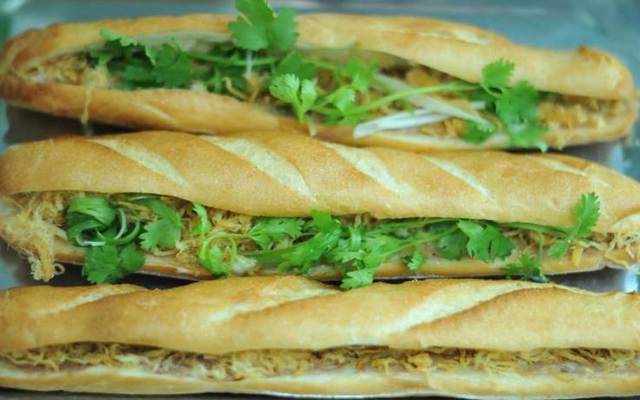 Chip Chip - Bánh Mì Que - Quốc Lộ 50