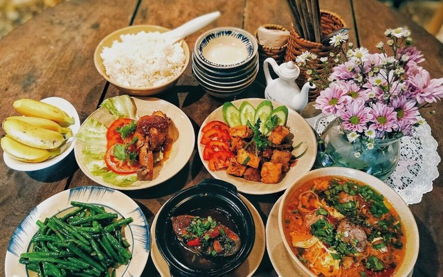 Cliché - Quán Cafe & Cơm Văn Phòng