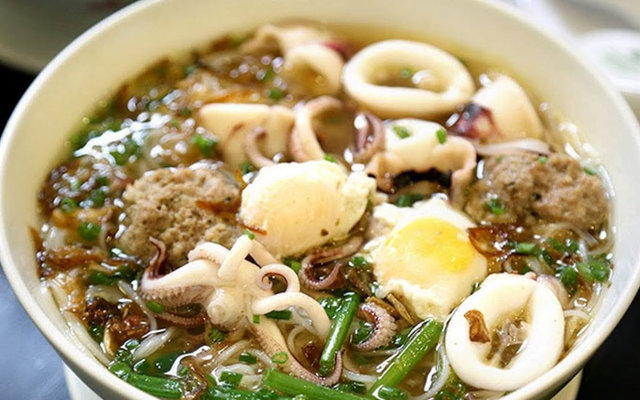 Hủ Tiếu Mực Anh Ba - Hoàng Dư Khương