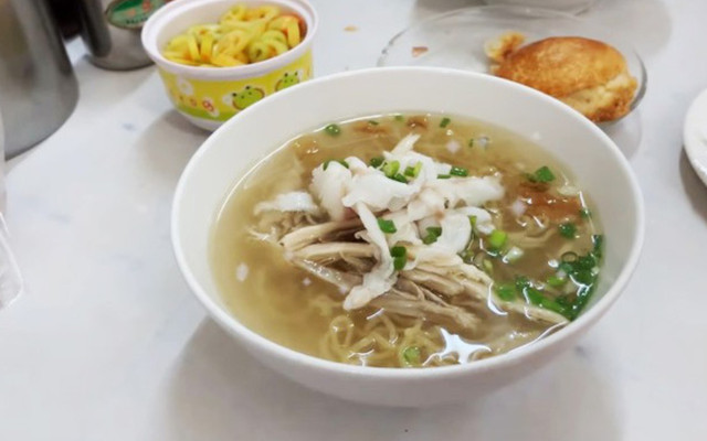 A Chảy - Hủ Tiếu Mì