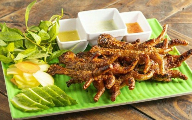 Chân Gà & Bạch Tuộc Nướng - Trần Nguyên Đán