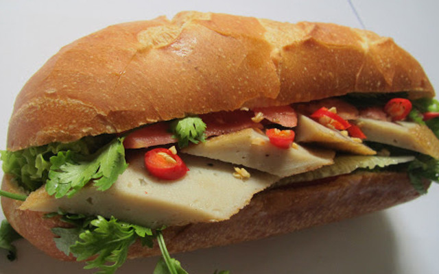BoomBami - Bánh Mì Chả Cá
