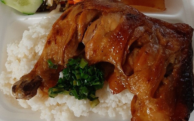 Cơm Tấm Đêm Sài Gòn Mẹ Quê