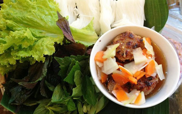 Bún Chả Phố Cổ Hà Nội - Nguyễn Văn Công