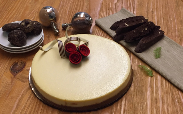 Simrans & Jsims - Bánh Kem - Shop Online