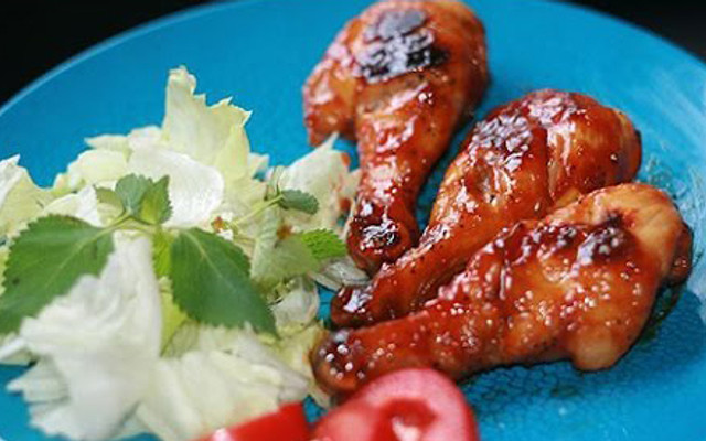 Sơn Thu - Bún Cá, Cơm Rang Gà & Xôi Gà Xối Mỡ