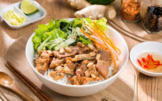 Bún Thịt Nướng Cô Liên