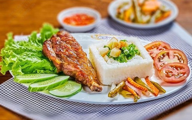 Cơm Tấm & Bún Thịt Nướng 37 - Trần Bình
