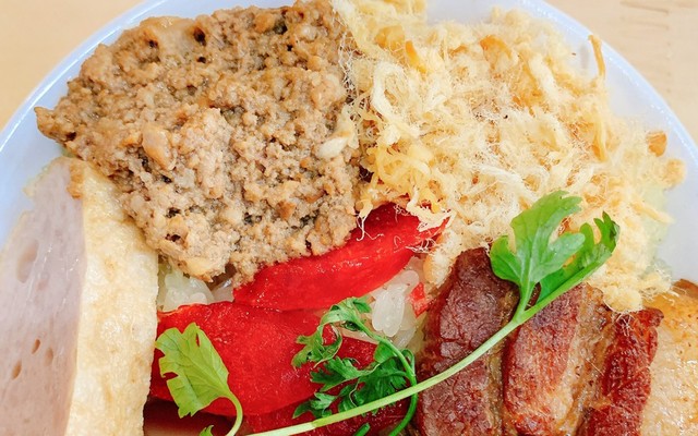 Tiệm Bà Bắc - Xôi Sườn Cay