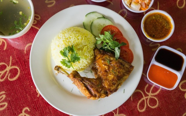 Thịnh - Cơm Gà Hội An