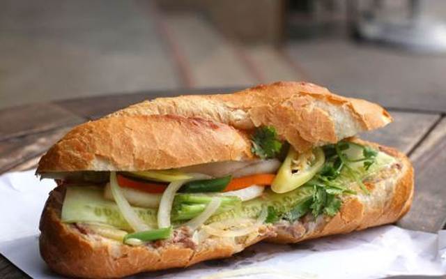 Bánh Mì Du Mục - Lạc Long Quân