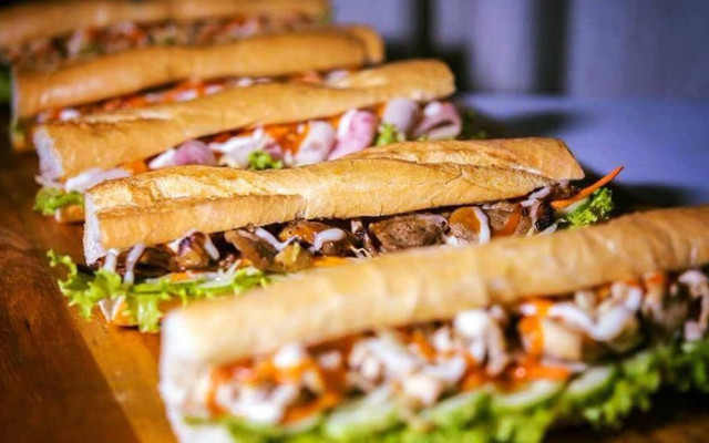 Bánh Mỳ & Xôi Yummy
