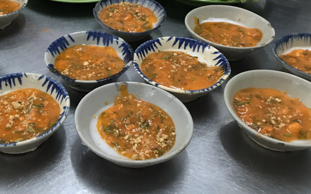 Bánh Bèo Truyền Thống & Gỏi Cuốn 3 Vị