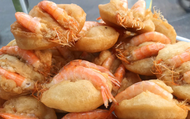 Bánh Tôm Hồ Tây