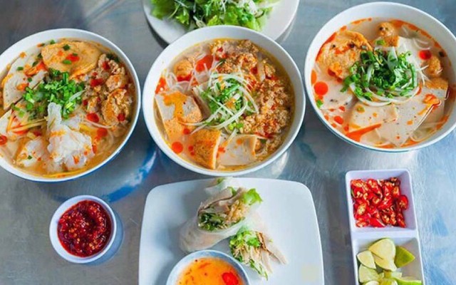 Quán Ngon - Hủ Tiếu & Bánh Canh