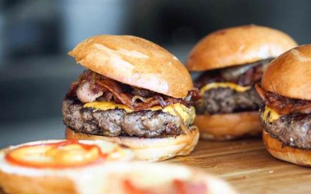 Hamburger Minh - Thống Nhất