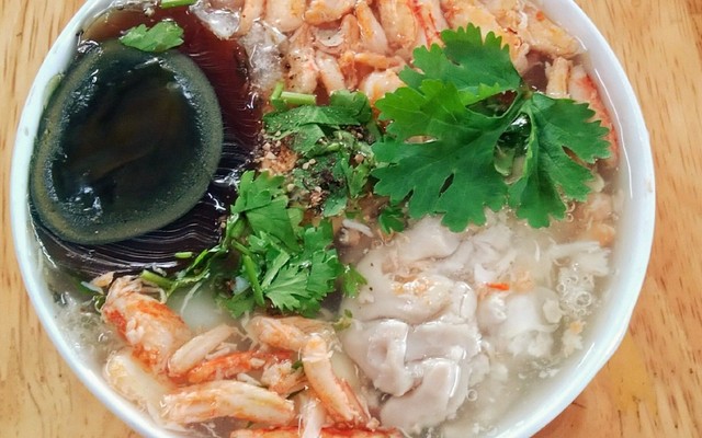 6 Hoa - Súp Cua Gà Ác Tiềm