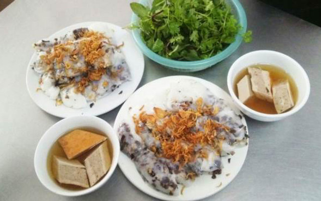Cô Nhung - Bánh Cuốn Nóng Thanh Trì