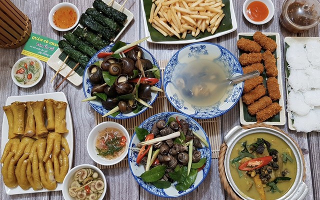 Quán Cô Chanh - Bún Ốc Cổ Hà Nội & Các Món Ăn Vặt Truyền Thống