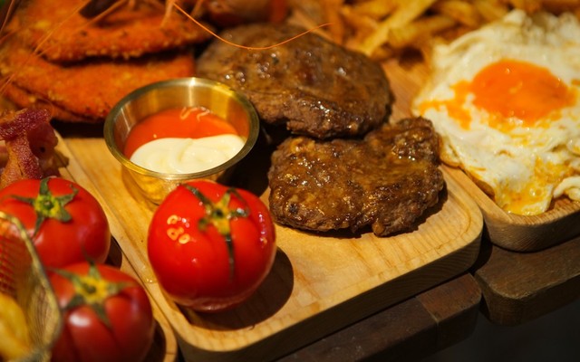 Hamburger Sion - Miếu Hai Xã