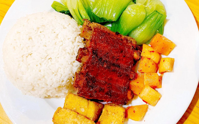 Tiệm Trà Nhà Gấu - Cầu Cốc