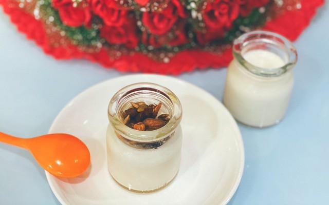 Lona Homemade - Yaourt & Bánh Flan