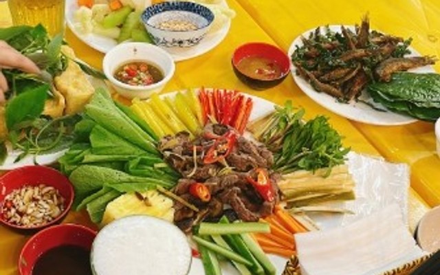 Đức Beer - Lẩu Riêu Cua, Bánh Đúc & Bò Nhúng Dấm
