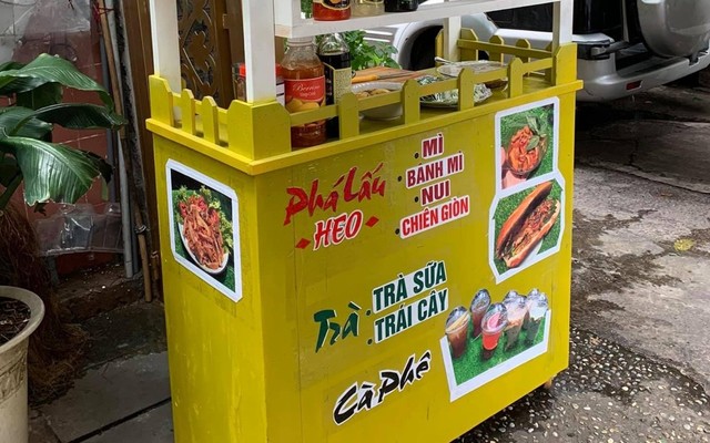 Tea 8x9x - Trà & Ăn Vặt Tuổi Thơ - Hoàng Hoa Thám