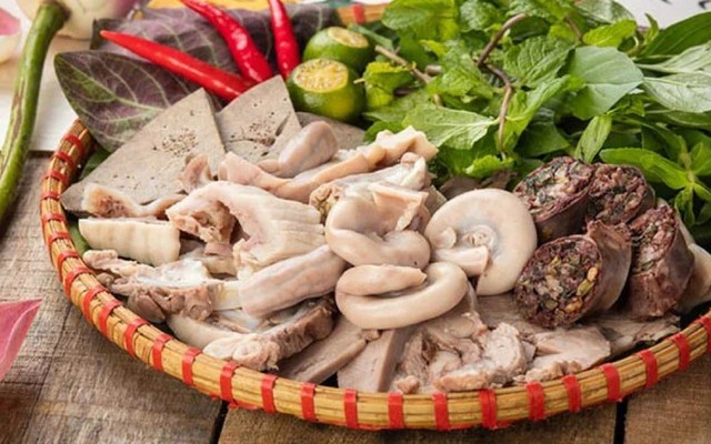 Quán Tía Tô - Bún Riêu Ốc Cá, Cháo Lòng & Bún Đậu Mắm Tôm