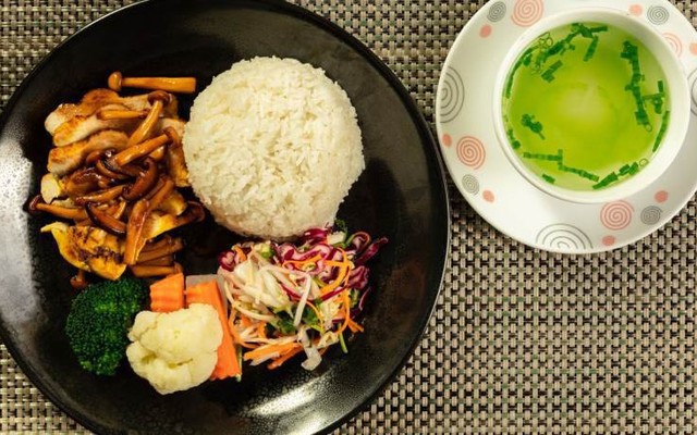 Cơm Ngon Bảo Lâm - Ngõ 132 Cầu Giấy