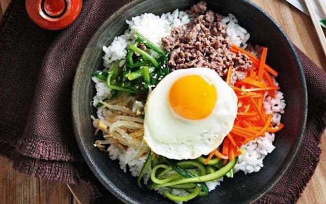 Bon Bon - Mỳ Chua Cay & Mỳ Trộn