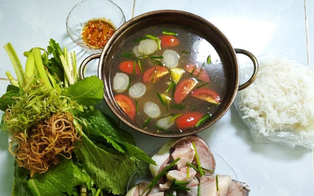 A Ngô - Lẩu Cá Bóp