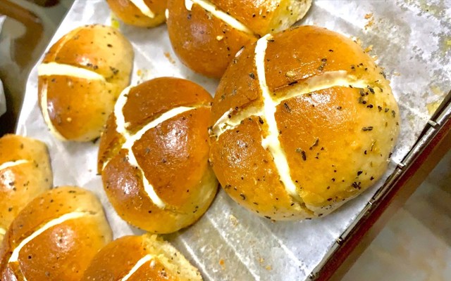 Tiệm Bánh Linh Nga