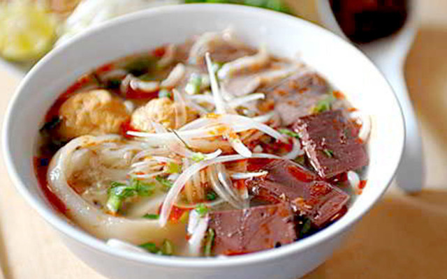 Bà Ngọc - Bún Bò & Mỳ Quảng