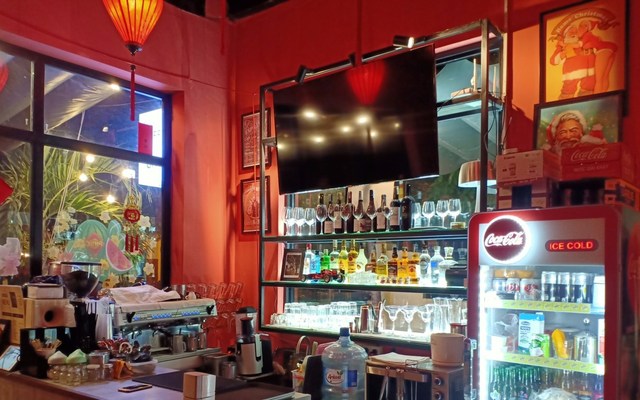 Cross Coffee - Trần Văn Dư