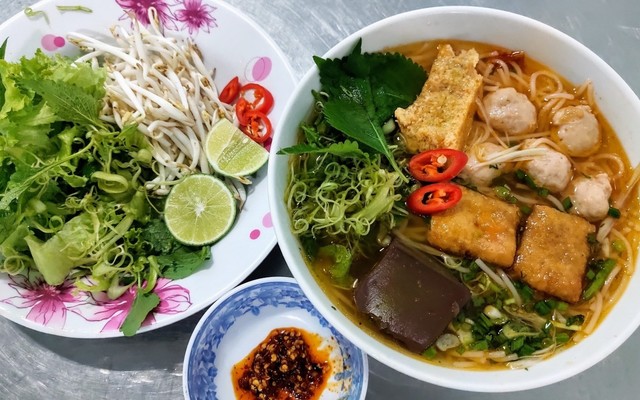 Quán Kiều - Phở Bò & Bún Riêu