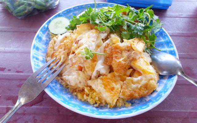 Mộng Đào - Nui Xào & Cơm Chiên