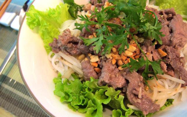 Bếp Mẹ Táo - Bún Thịt Xào