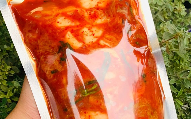 Kim Chi Tố Uyên - Vũ Phạm Hàm - Shop Online