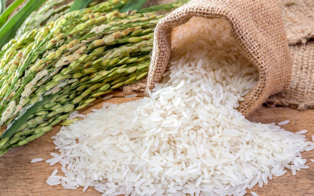 Đại Lý Gạo Tú Quyên