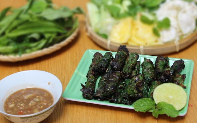 2 Chị Em - Bò Cuốn Lá Lốt