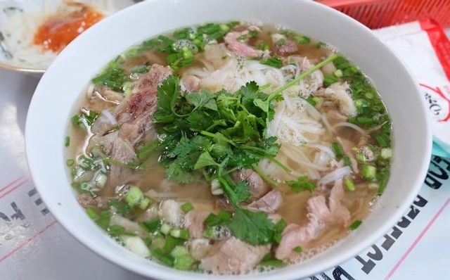Phở Hùng Béo - Phố Cầu Am