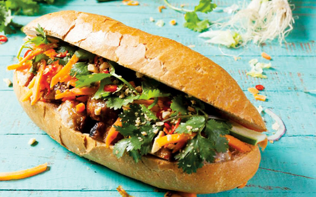 Bánh Mì Nguyệt - Đặng Văn Ngữ