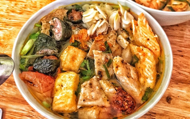 Bún Riêu Cô Đoàn
